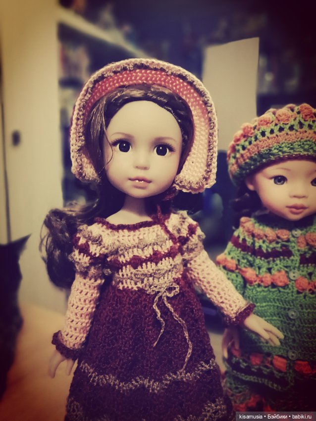 Немного уюта, кукол и вязаных нарядов