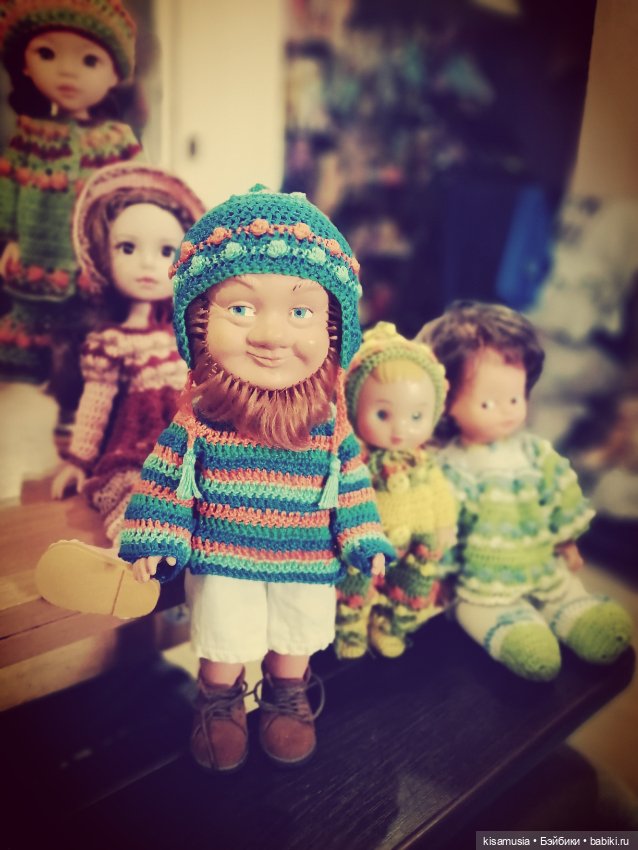 Немного уюта, кукол и вязаных нарядов (фото 10)