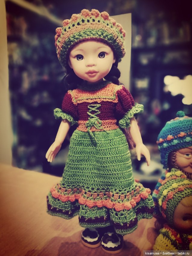 Немного уюта, кукол и вязаных нарядов