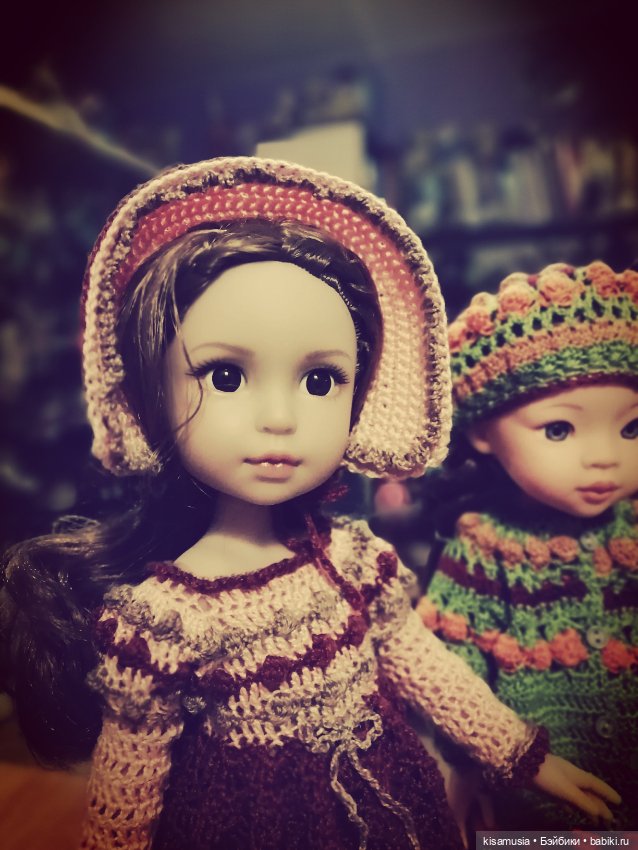 Немного уюта, кукол и вязаных нарядов
