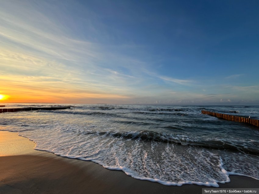 Тони Старк: Балтийская осень. Маяки и закаты