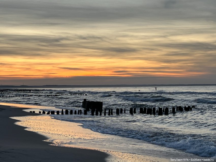 Тони Старк: Балтийская осень. Маяки и закаты