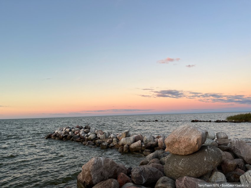 Тони Старк: Балтийская осень. Маяки и закаты