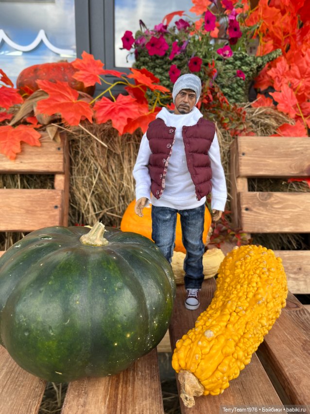 Тони Старк: Балтийская осень. Тыквы, каменюки и коряги