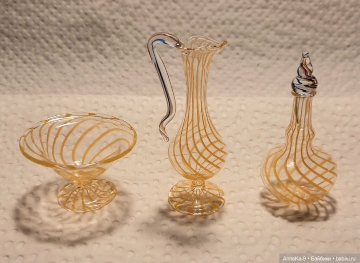 Фотоподборка антикварного стекла с аукционов