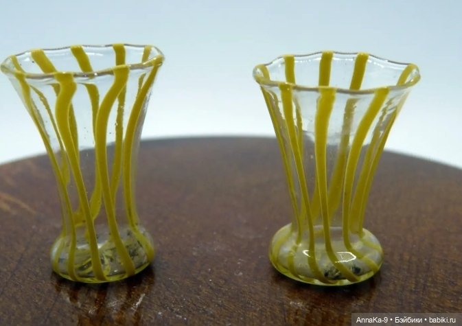 Фотоподборка антикварного стекла с аукционов