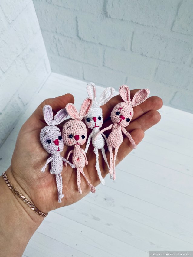 Мини зайки — Вязаные игрушки и амигуруми: крючком (фото 2)
