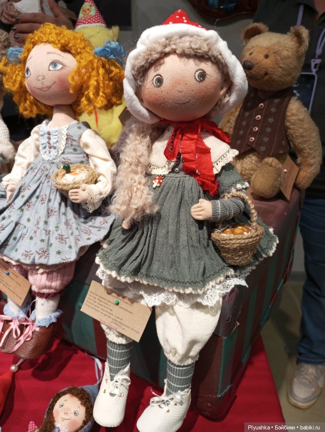 Выставка авторских кукол и игрушек "Суок" в Мытищах
