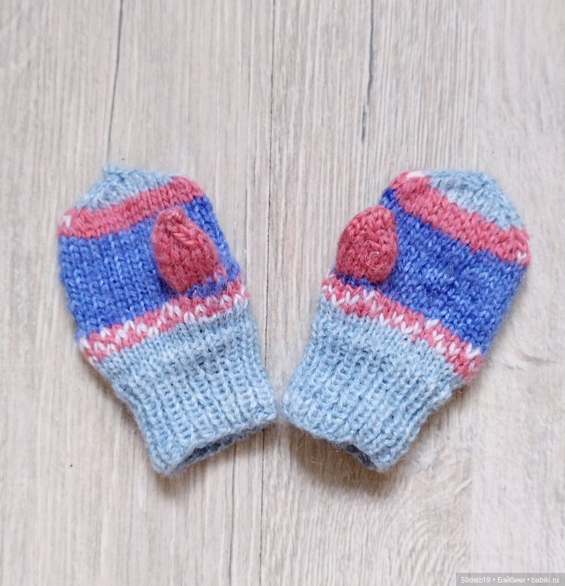 Рукавички и шарфик для куклы готц