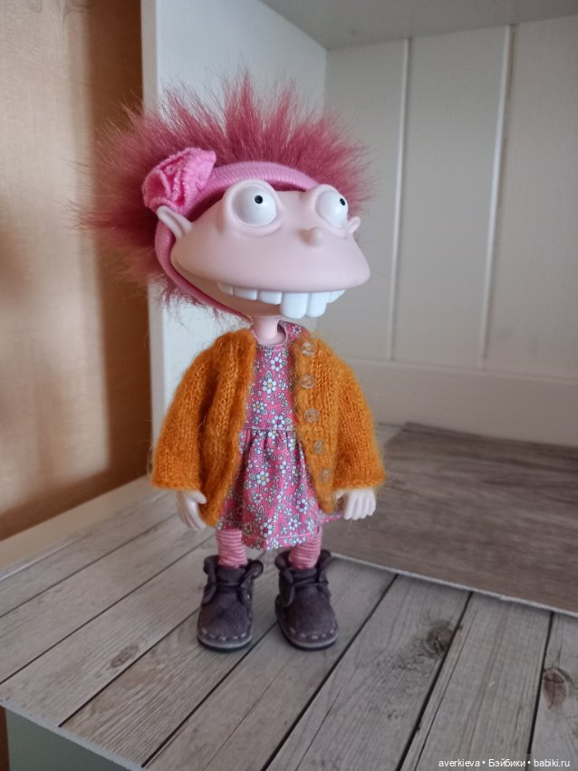 Нелёгкая это работа-сделать выбор...всех взять охота