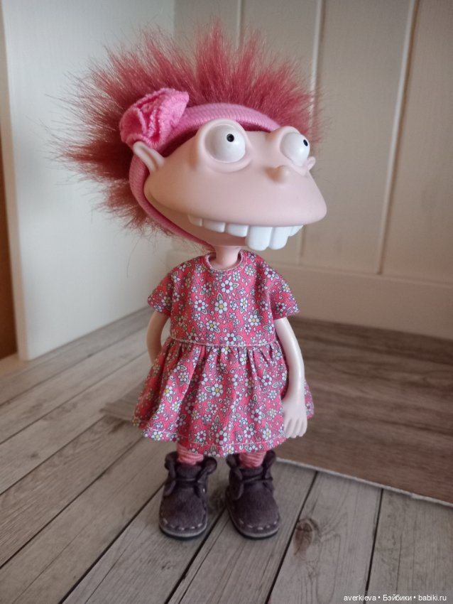 Нелёгкая это работа-сделать выбор...всех взять охота