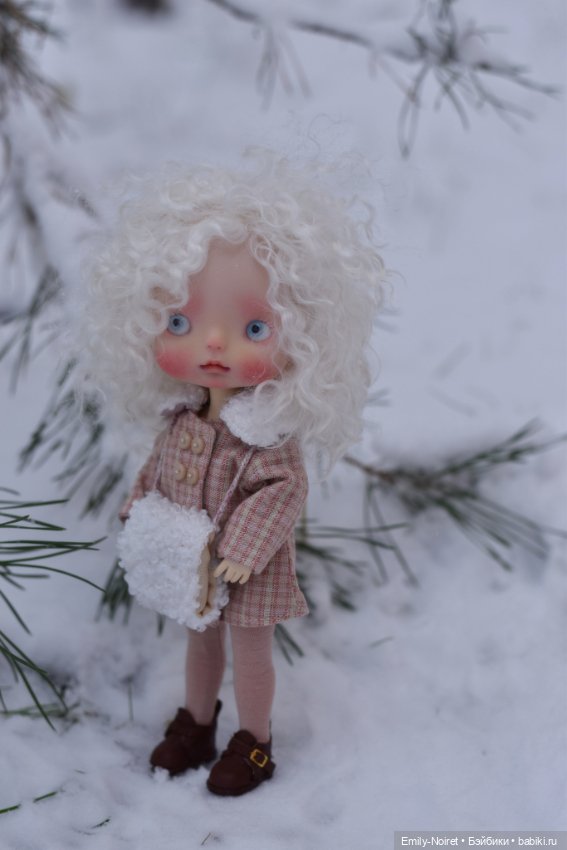Снежный одуванчик — ООАК и репейнт игровых кукол: Bratz (фото 2)