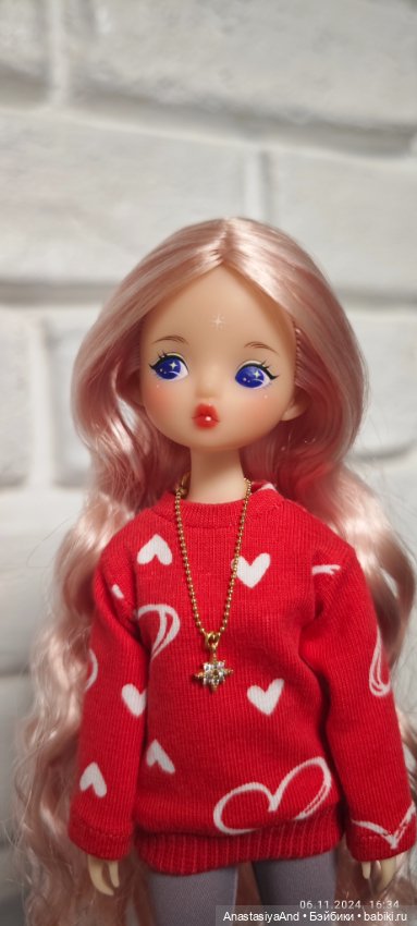 Приехали девочки и крокодил