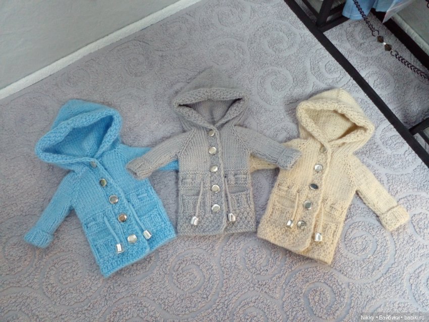 Вечерние платья и кардиганы для кукол Паола Рейна