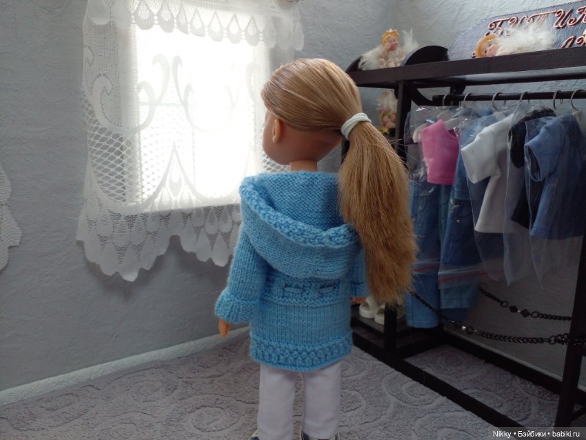 Вечерние платья и кардиганы для кукол Паола Рейна