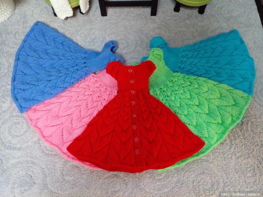 Вечерние платья и кардиганы для кукол Паола Рейна