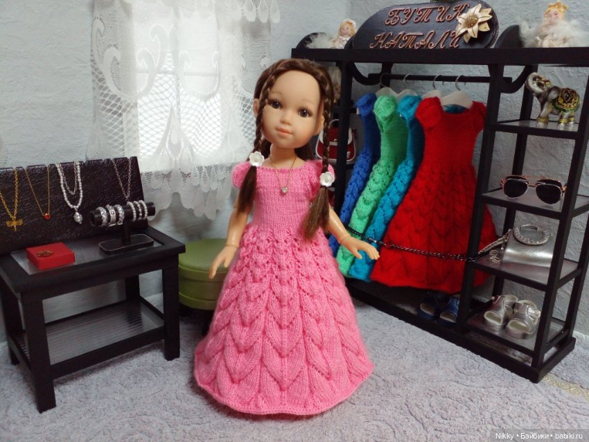 Вечерние платья и кардиганы для кукол Паола Рейна (фото 5)
