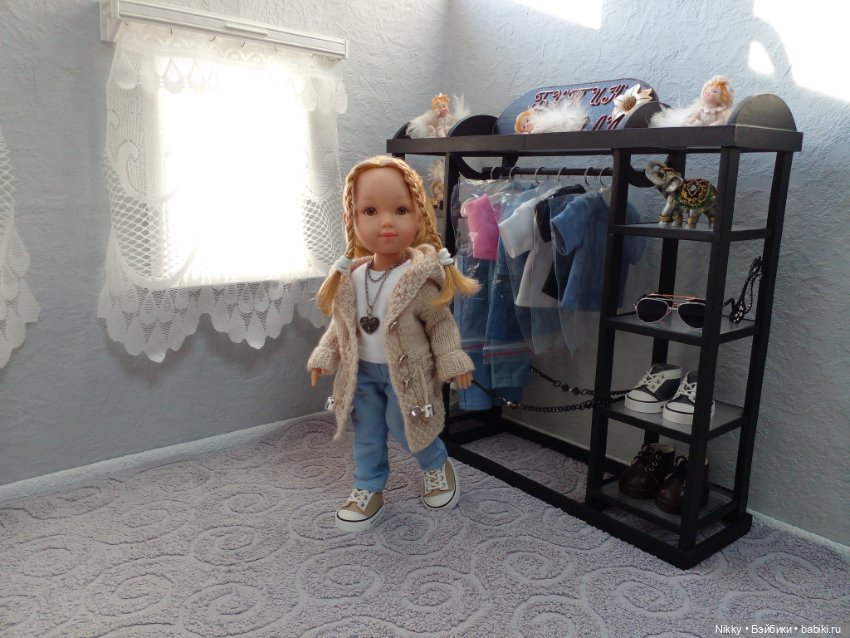 Вечерние платья и кардиганы для кукол Паола Рейна