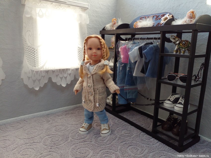 Вечерние платья и кардиганы для кукол Паола Рейна