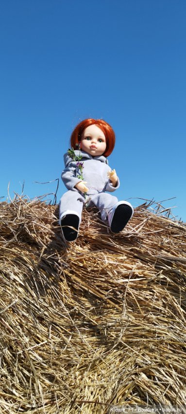 Осенняя прогулка — Куклы Paola Reina (Паола Рейна): новинки (фото 4)