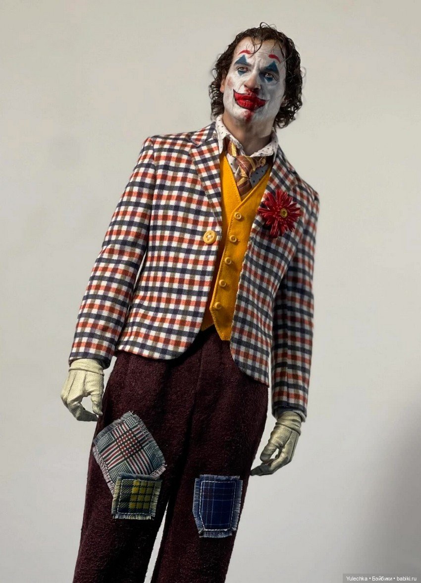 Кастомный вариант фигурки Джокера (фото 3)