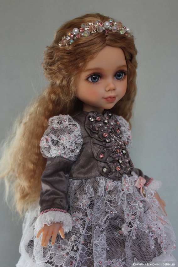 Принцесса, кастом Лизы (новый молд ) Паола Рэйна Paola Reina