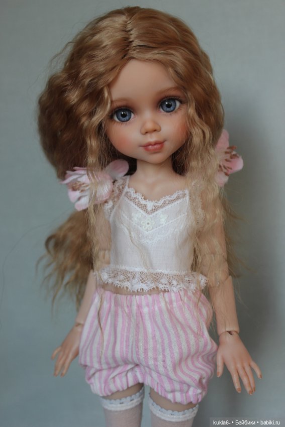 Принцесса, кастом Лизы (новый молд ) Паола Рэйна Paola Reina