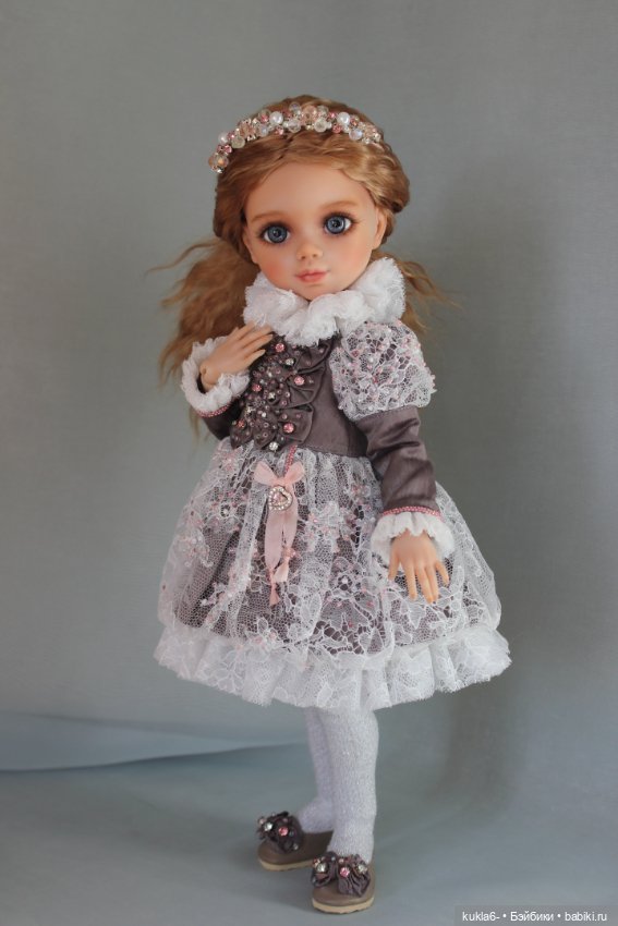 Принцесса, кастом Лизы (новый молд ) Паола Рэйна Paola Reina