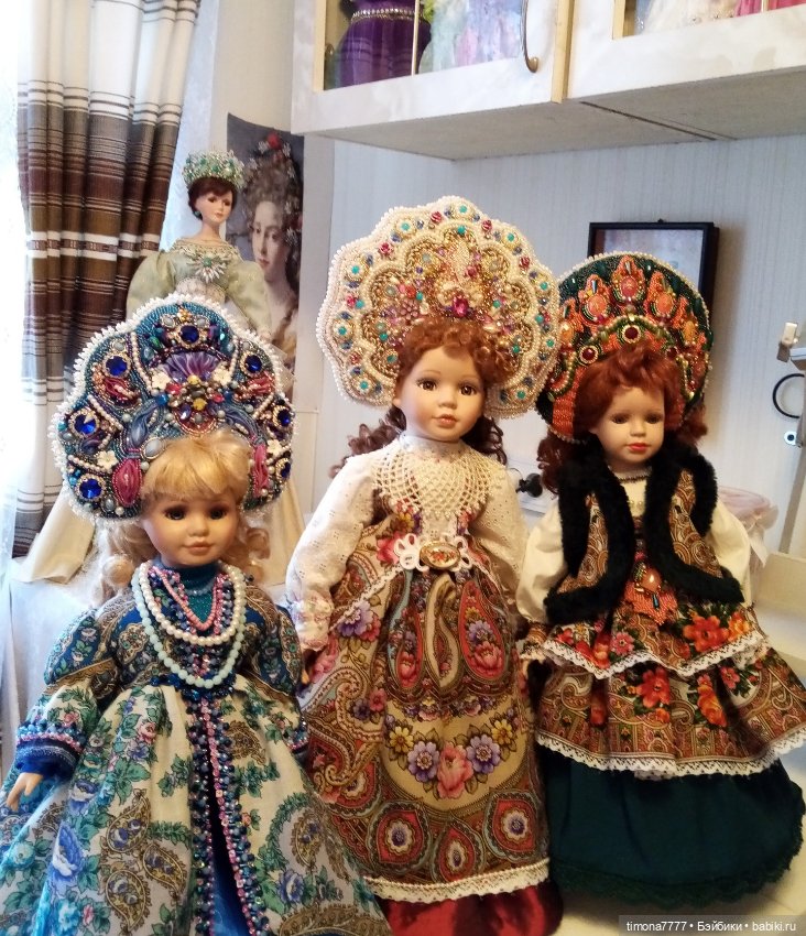 Павлово-Посадские мотивы — Одежда и обувь для кукол своими руками: фото