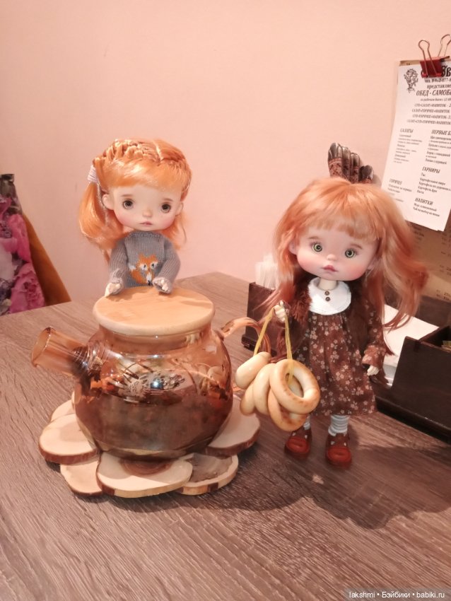 Женька и Танюшка - девочки октября