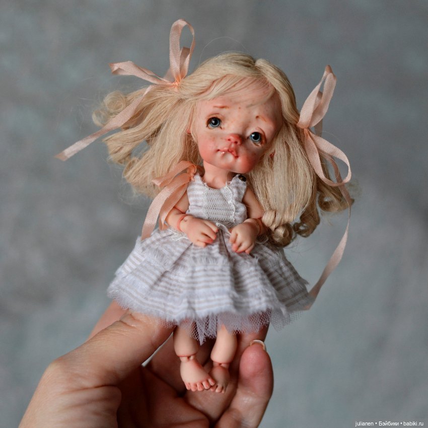Уменьшилась в размерах 🫣 — Авторские шарнирные куклы своими руками: лепка