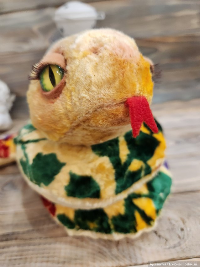 Адела — обладающая благородством