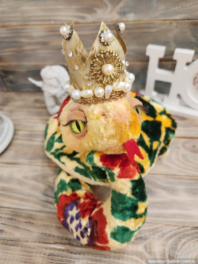 Адела — обладающая благородством