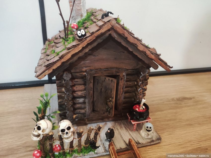 Избушка на курьих ножках — Румбоксы и кукольные интерьеры: фото (фото 8)
