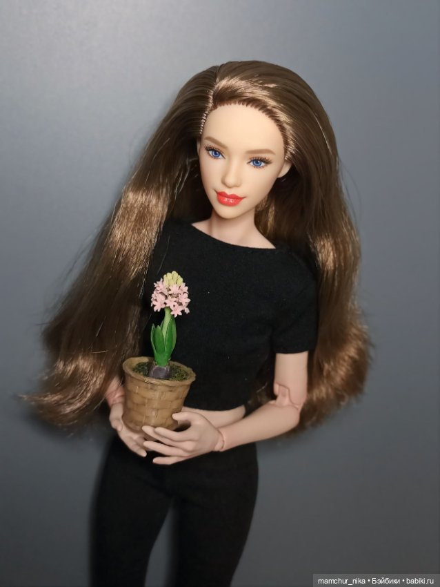 Новенькая девочка Николь 🤯 (фото 5)