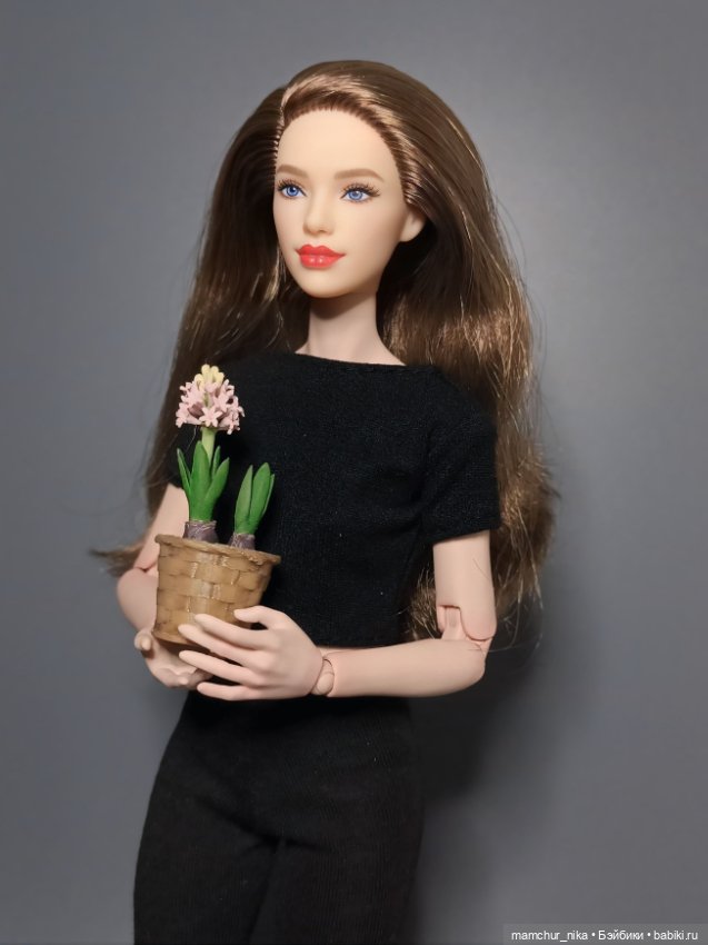 Новенькая девочка Николь 🤯 (фото 6)