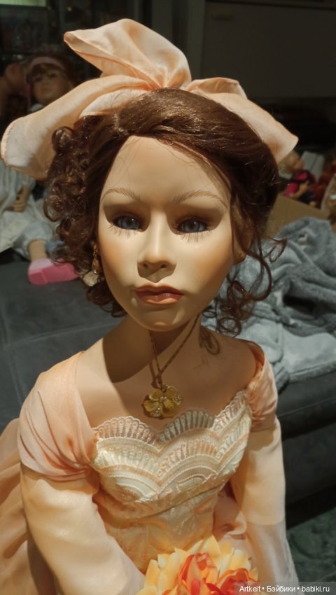 Продолжение покупка Cristina Orange и Gabriel Müller