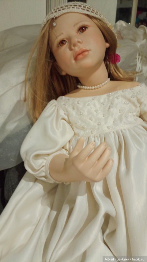 Продолжение покупка Cristina Orange и Gabriel Müller