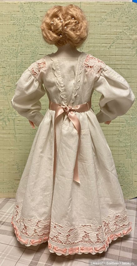 Домашнее платье — Редкие антикварные куклы и реплики: воск (фото 3)