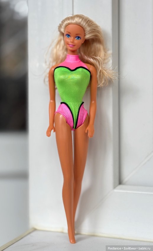 Фотосет куклы Barbie — Куклы Barbie (Барби): Looks (фото 3)
