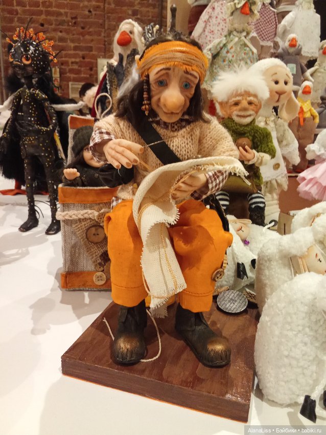 Бал кукол, ноябрь, Севкабель Порт