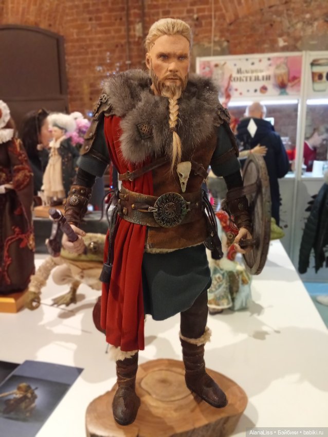 Бал кукол, ноябрь, Севкабель Порт