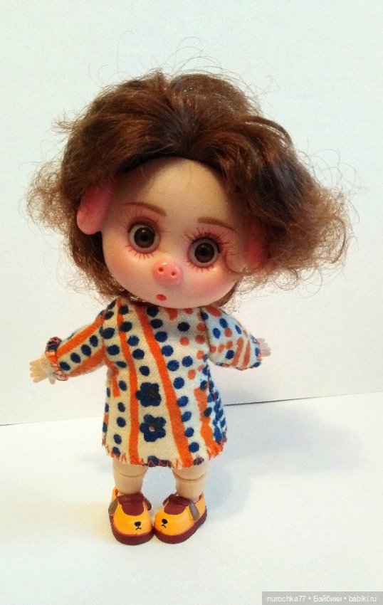 Про Нафочку. У Нафочки обновки