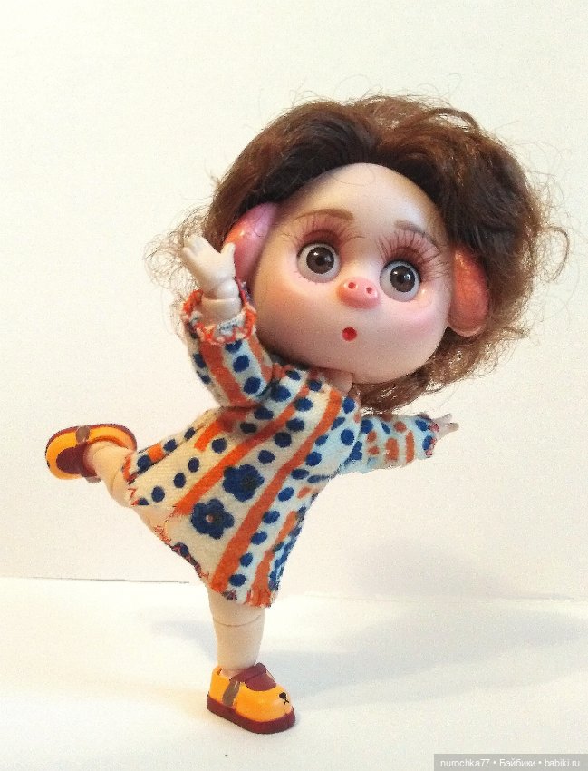 Про Нафочку. У Нафочки обновки