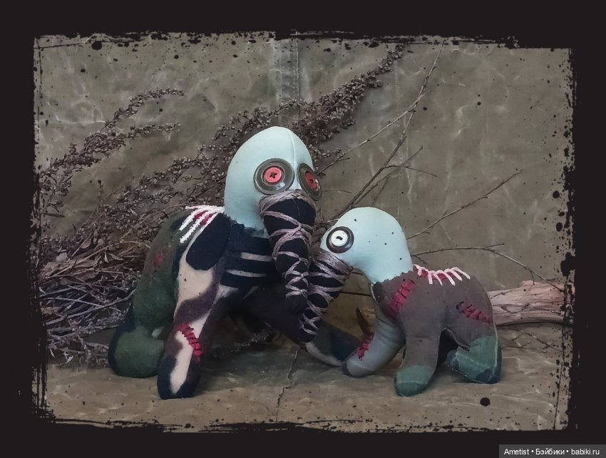 "...и Зона ВСЯ теперь в игрушечных монстрАх!"