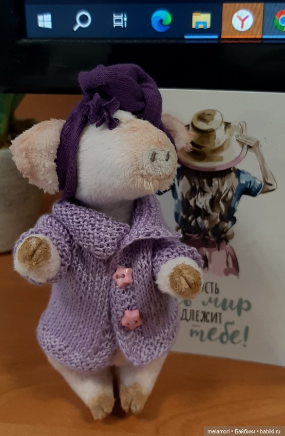 Клавдия на работе 🏪 — Домашние фото авторских игрушек: Тедди (фото 3)