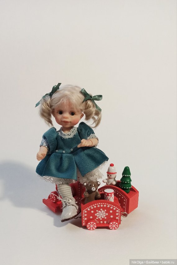 Скоро Новый год — Авторские шарнирные куклы своими руками: лепка (фото 4)