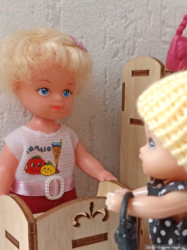 Малыши в обувном магазине (фото 10)