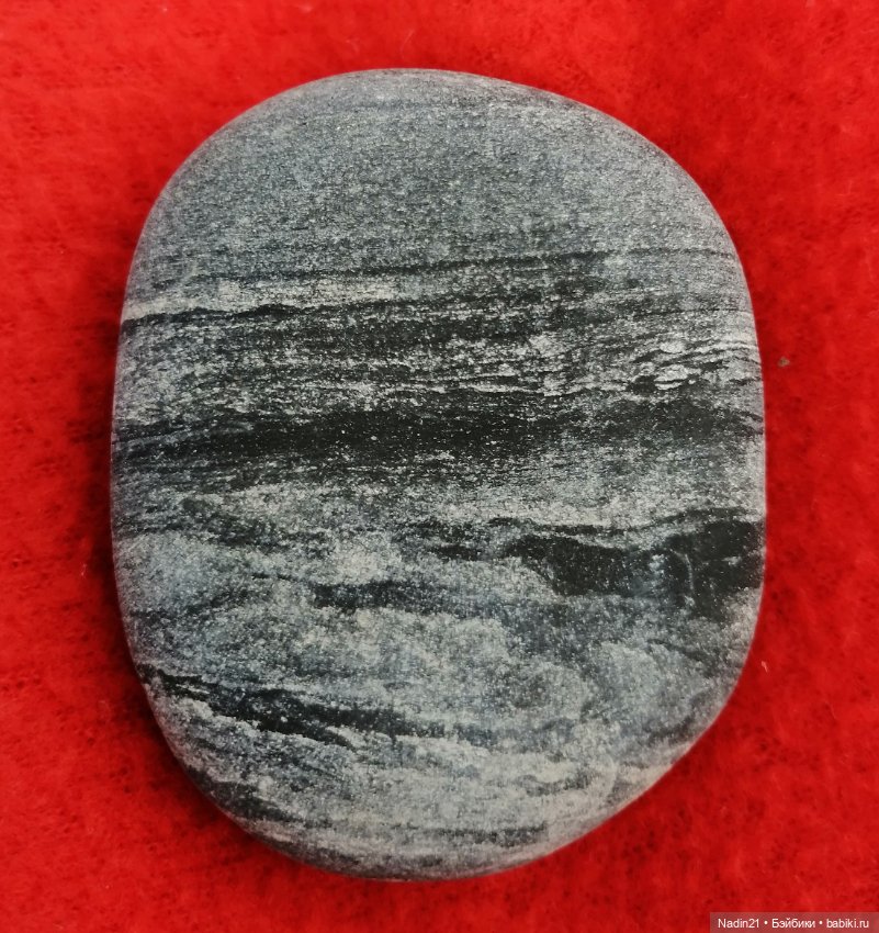 Необычные картины на камнях (фото 9)