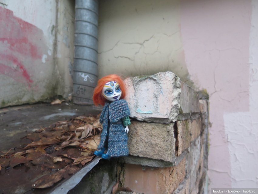 "В темноте старый город игнорирует реновации..." (фото 6)